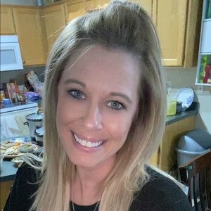 Meet your Posher, Katlyn